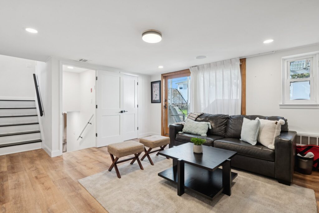 10-web-or-mls-Wayland Rd-S0704-010 10-web-or-mls-Wayland Rd-S0704-010