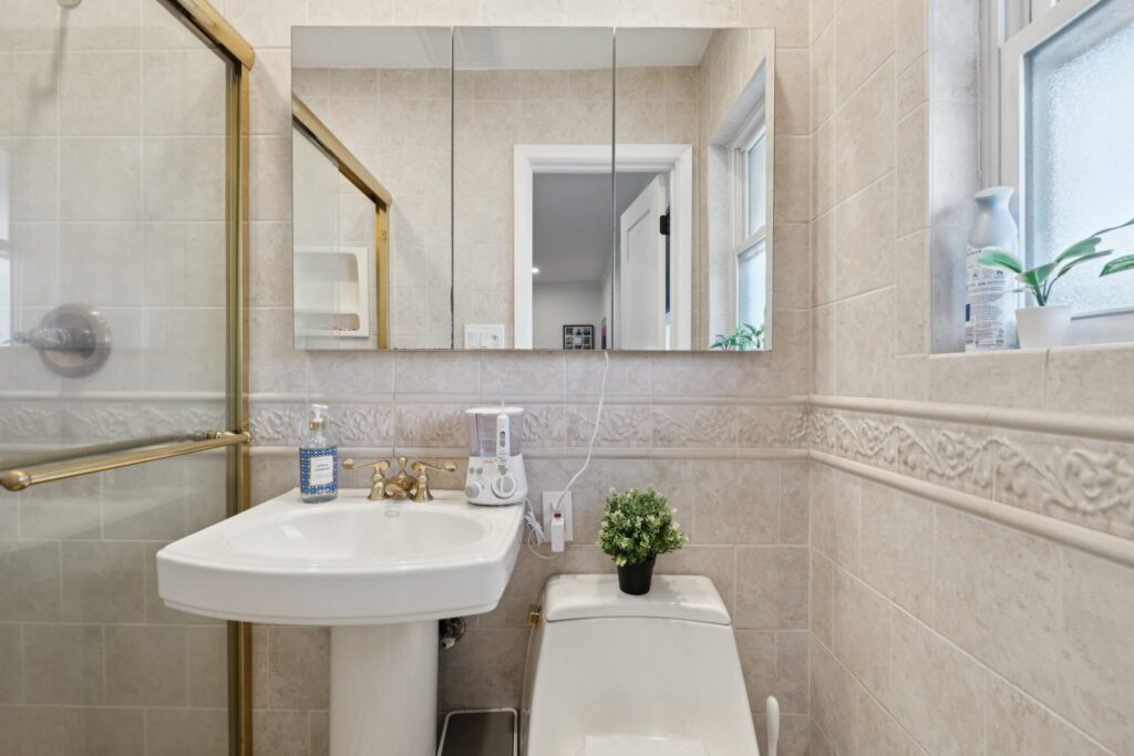 22-web-or-mls-Wayland Rd-S0704-022 22-web-or-mls-Wayland Rd-S0704-022