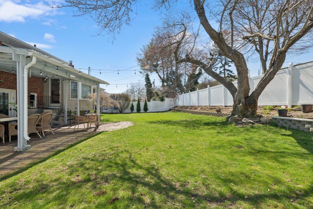 34-web-or-mls-Wayland Rd-S0704-034 34-web-or-mls-Wayland Rd-S0704-034