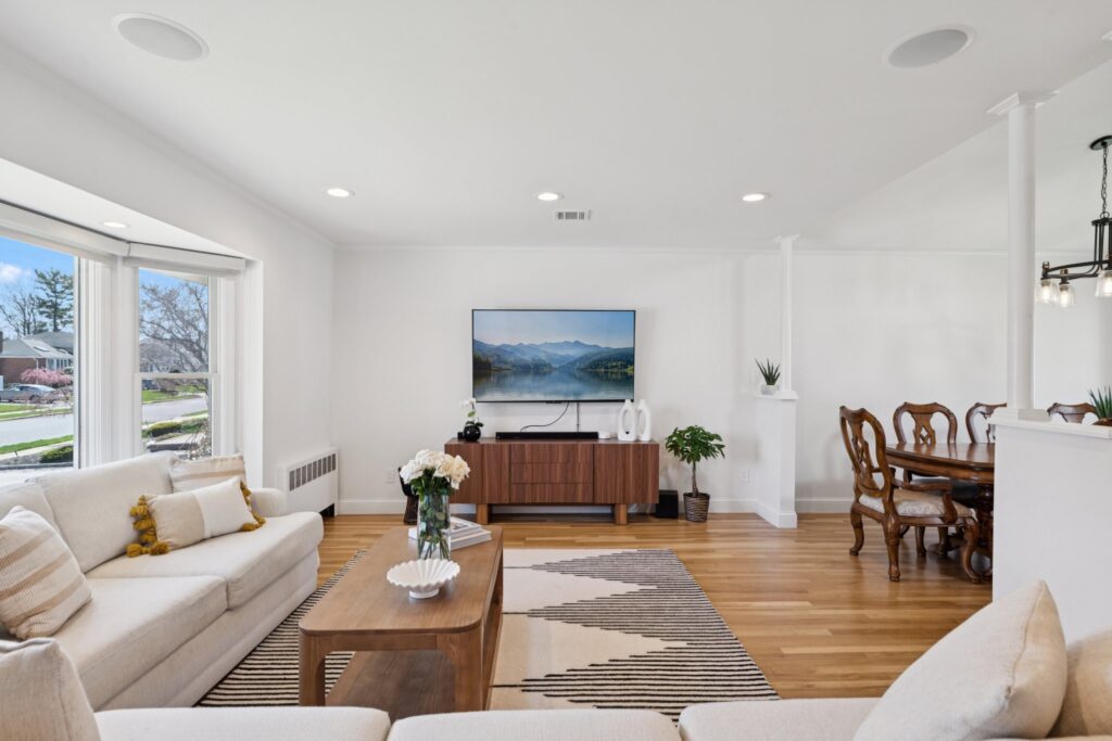 5-web-or-mls-Wayland Rd-S0704-005 5-web-or-mls-Wayland Rd-S0704-005